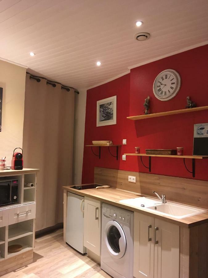 Residence Eugenie 2 Pieces Cosy Au Calme كوتيريه المظهر الخارجي الصورة