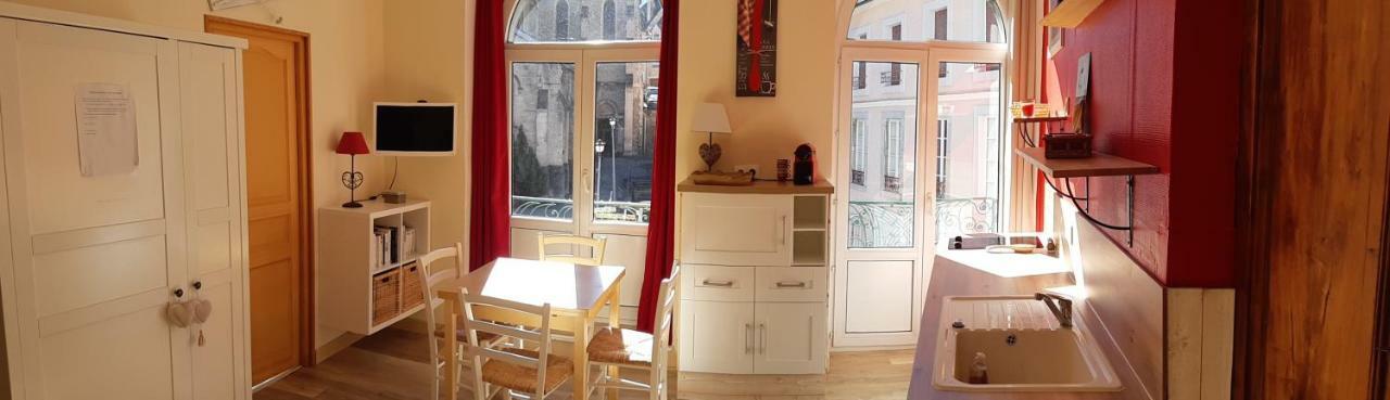 Residence Eugenie 2 Pieces Cosy Au Calme كوتيريه المظهر الخارجي الصورة
